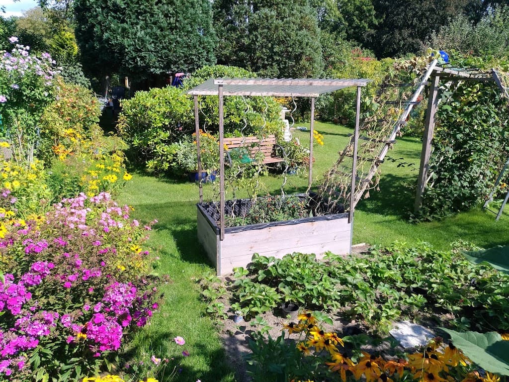 A- Z Garten- und Landschaftspflege GmbH