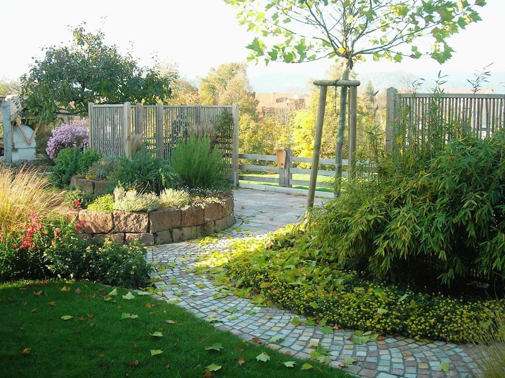 Helmut Lamprecht Gartenplaner — 1