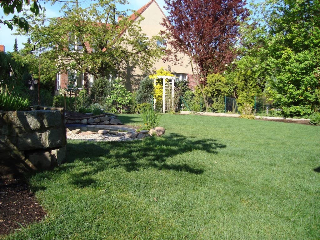 A-Z Garten- und Landschaftspflege GmbH