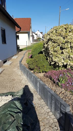 AT Garten- & Tiefbau GmbH — Kundenfoto