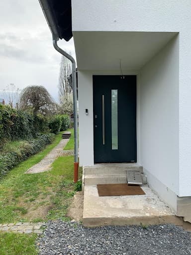 Zaun-Brillant GmbH.- Zaunbau, Toranlagen Überdachungen & Gartenbau — Kundenfoto